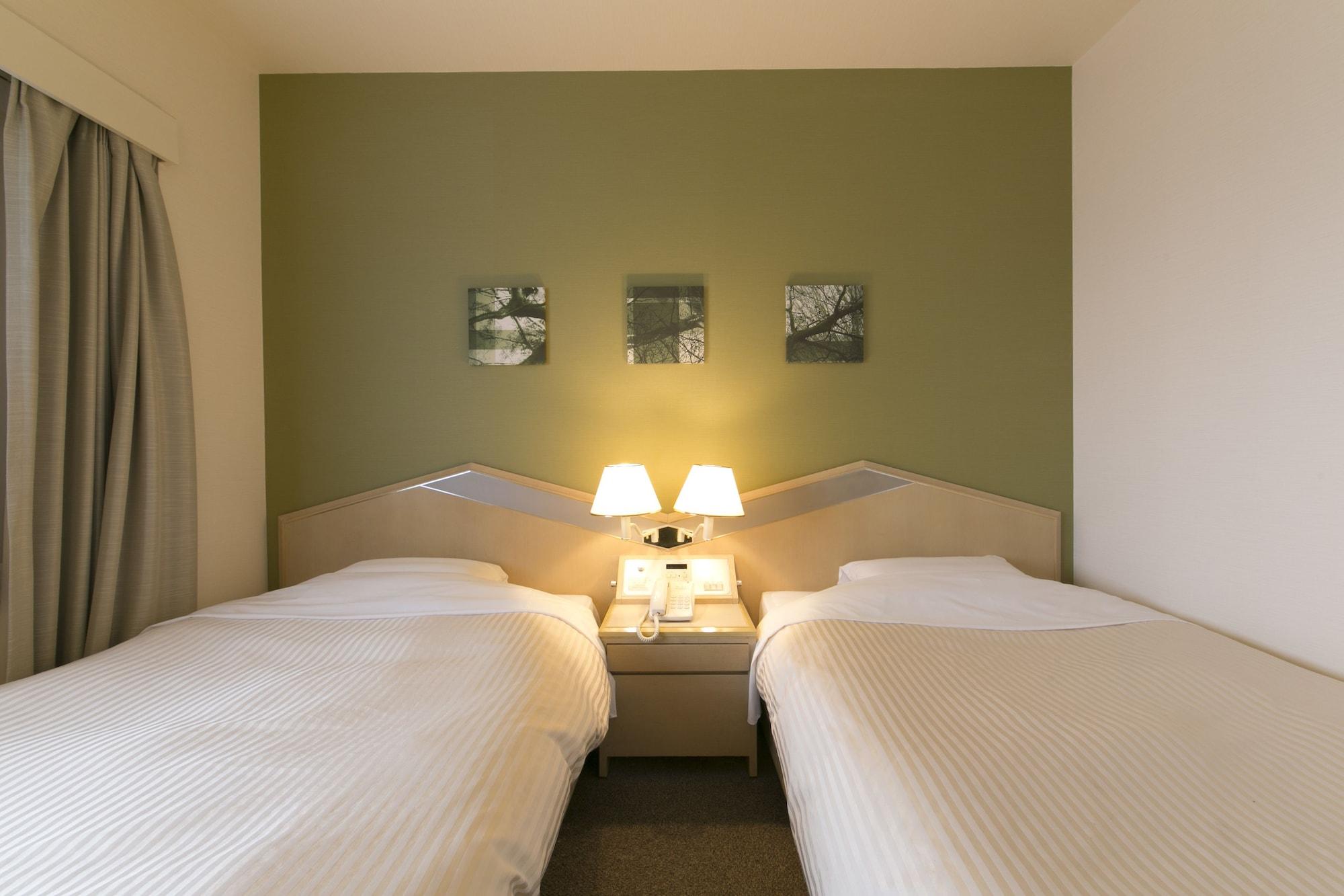 Shin Osaka Washington Hotel Plaza Exterior photo